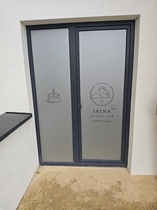 Folie sablată pentru geamuri, mai multă intimitate | Montaj Cluj
