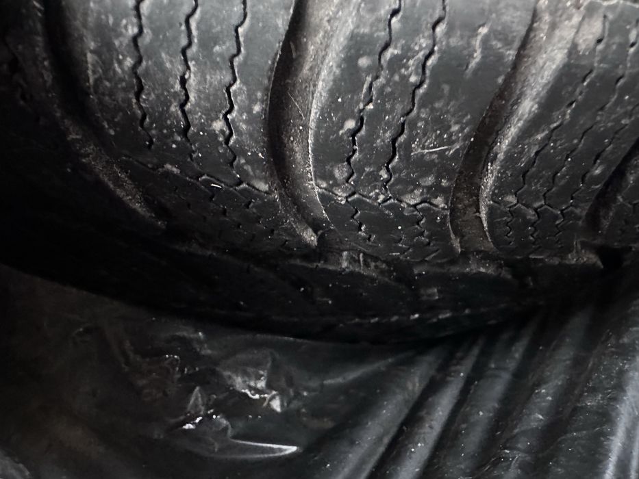 2 cauciucuri iarna debica 205 55 r16