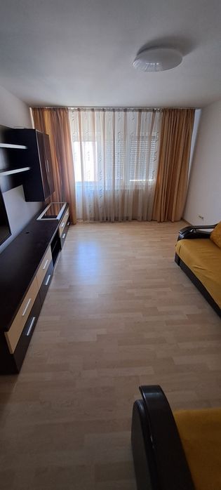 Inchiriez apartament de doua camere