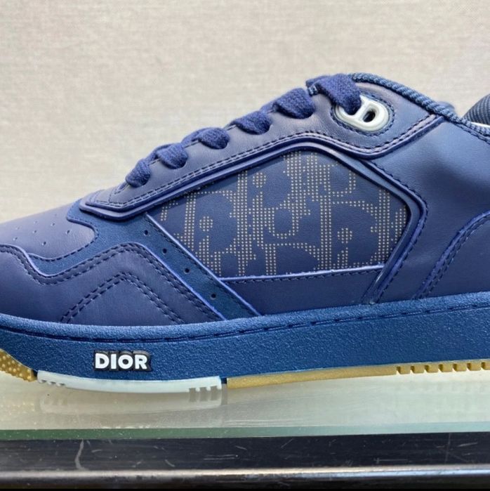 CD B27 Low Top Navy