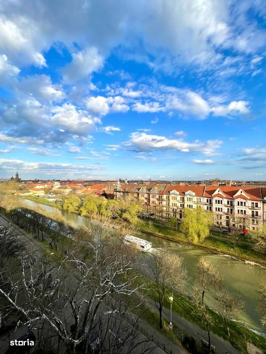 Apartament 3 camere, 60 mp utili, mobilat - central