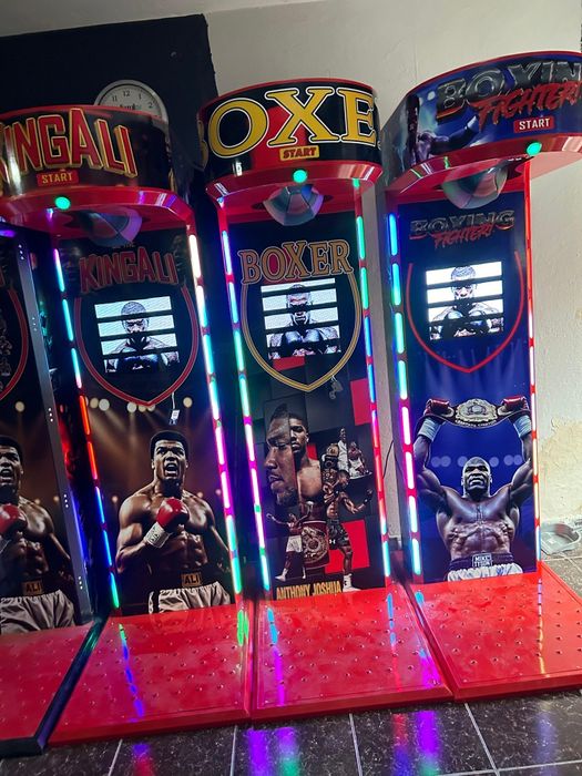 Високачесвени боксови круши