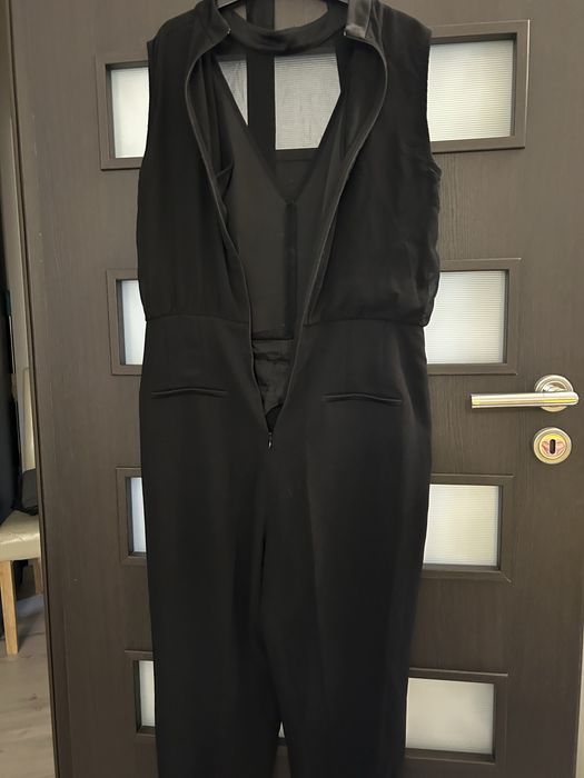 Sslopets neagra cu cordon si buzunare