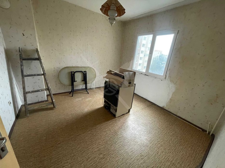 Продава се Многостаен апартамент в Пловдив, Изгрев - 100 кв.м за 650 €/кв.м - Снимка #1