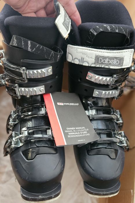 Комплект ски с щеки и обувки