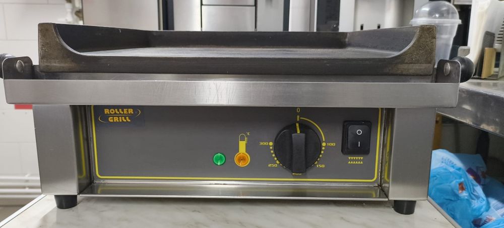 Roller grill de fonta