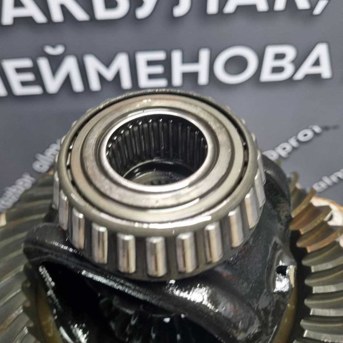 Передний редуктор 43\10 Hilux Surf 185
