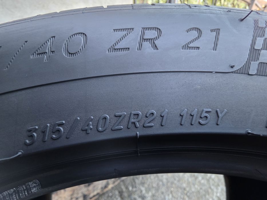 Vând patru anvelope de vara michelin  315 40 21 / 275 45 21 / 0424