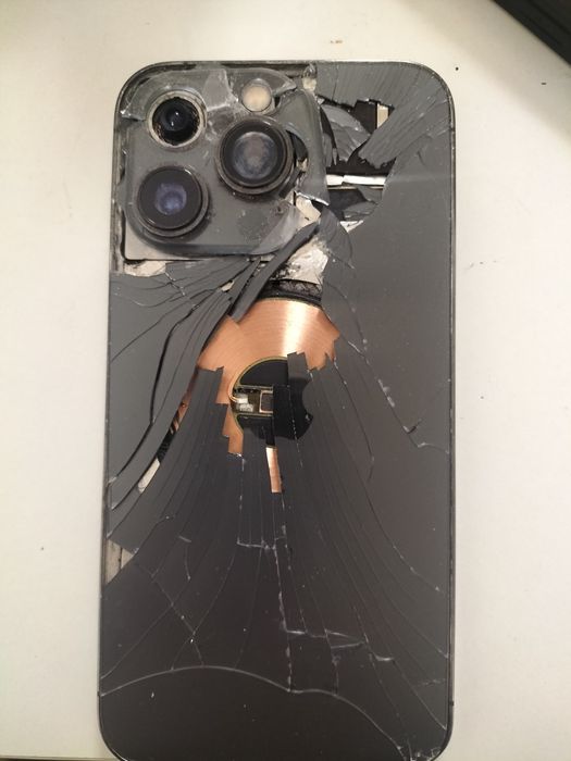 iPhone 13 pro pentru piese