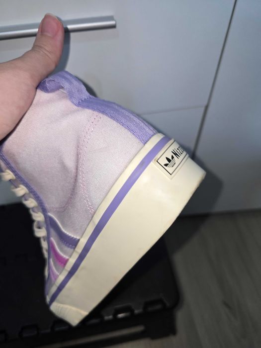 Лилави кецове Adidas