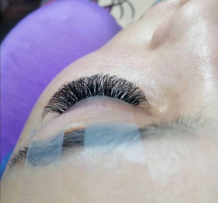 Наращивание ресниц Мега объем за 7000тг