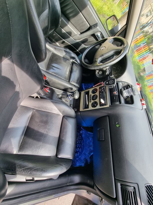 Продавам Опел Астра автомат дизел 1.6