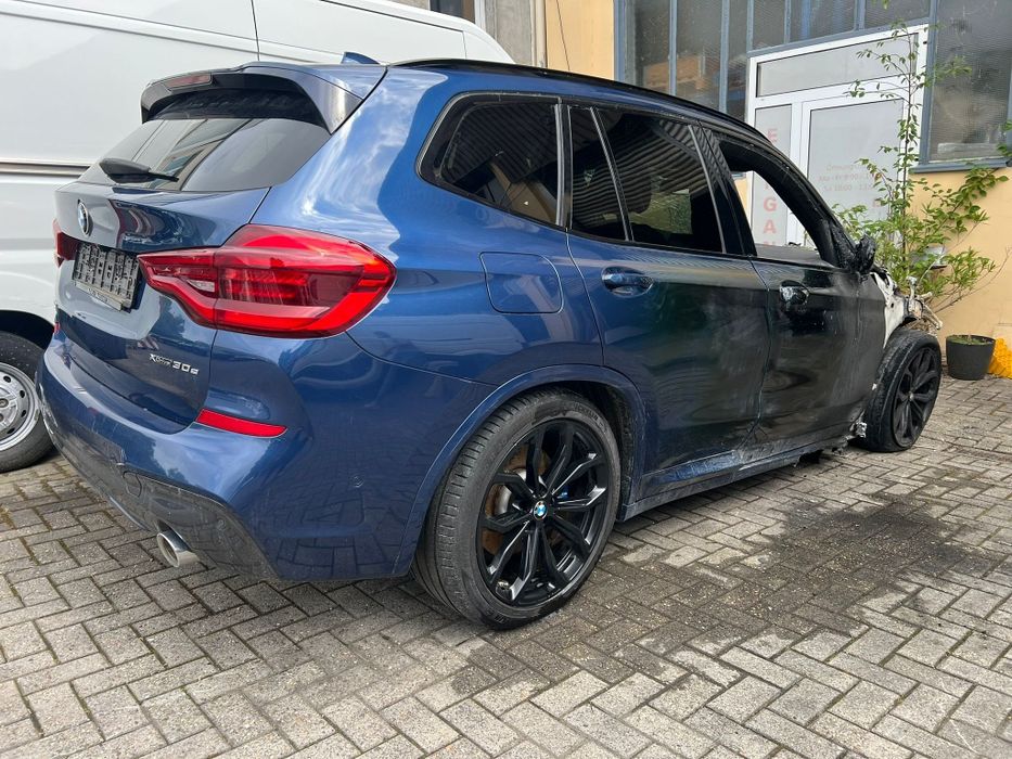 BMW X3 G01 xDrive 30e M pack Head Up Здраво табло