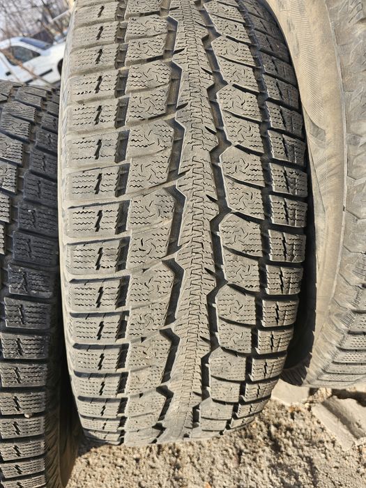 285/70/17 toyo зимняя