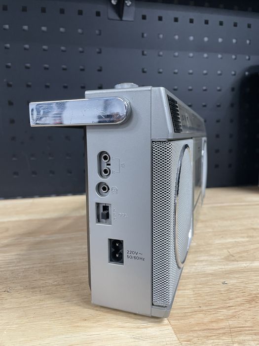 Radio casetofon boombox grundig rr 340 stereo functional