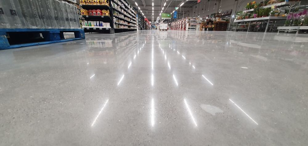 Slefuire beton - frezare adeziv gresie , pvc ,reconditionare pardoseli