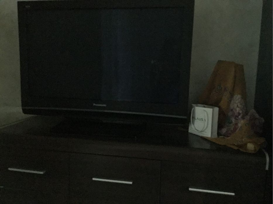 Продаю Телевизор Панасоник