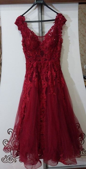 Продается вечернее платье