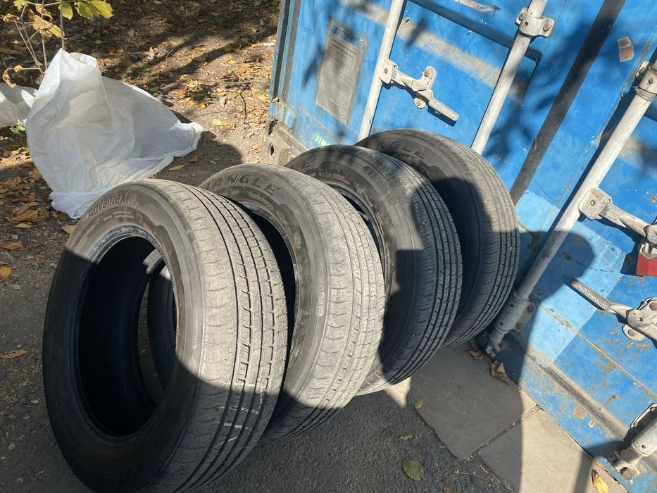 Продам резину R16 Triangle