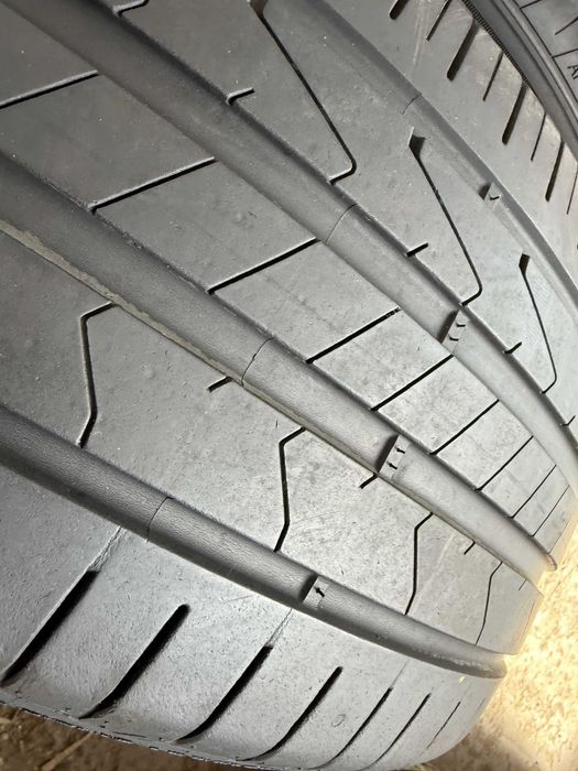 2x Anvelope Vara 235/55 R18 - Hankook Ventus Prime 3