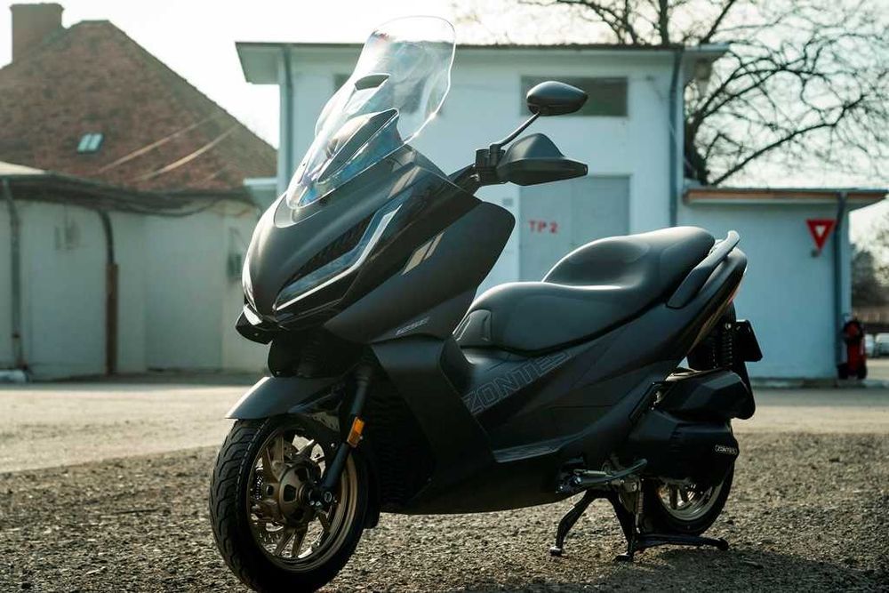 Maxiscuter Daytona Zontes E125 ABS, - Permis B, comod, '' Rate ''