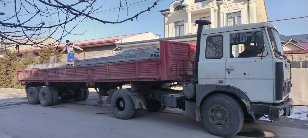 Шаланда юк ташиш хизмати. Перевоска грузов шаланди