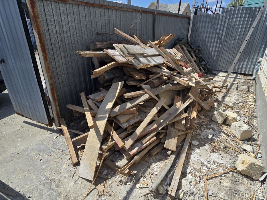 Дрова бесплатно отдам