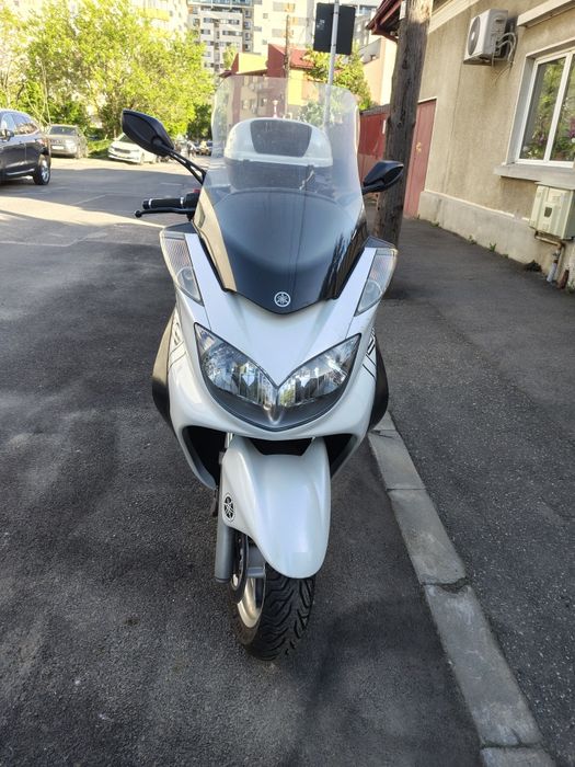 Scuter maxiscuter Yamaha majesty 400yp 2005 injectie
