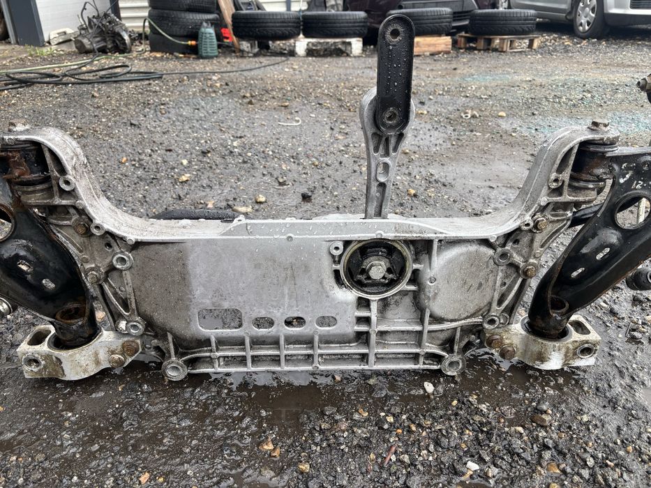 jug vw tiguan 5n passat b6 b7 cc audi q3 skoda superb