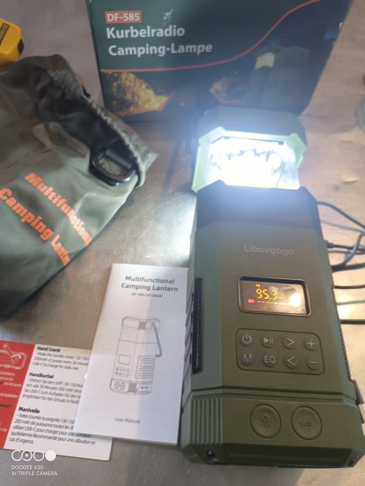 Libovgogo DF-585 AM/FM радио с Bluetooth високоговорител, къмпинг лампа, захранвана