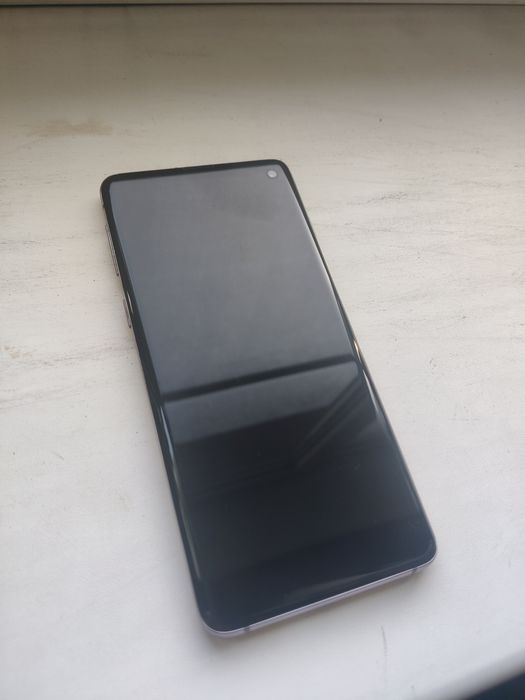 Samsung S10  8/128gb