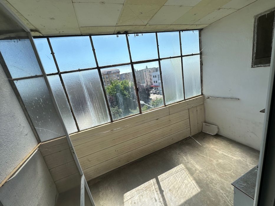 Vând apartament 2 camere Confecții