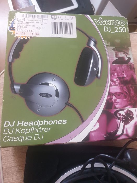 Casti profesionale . Pret 120 lei