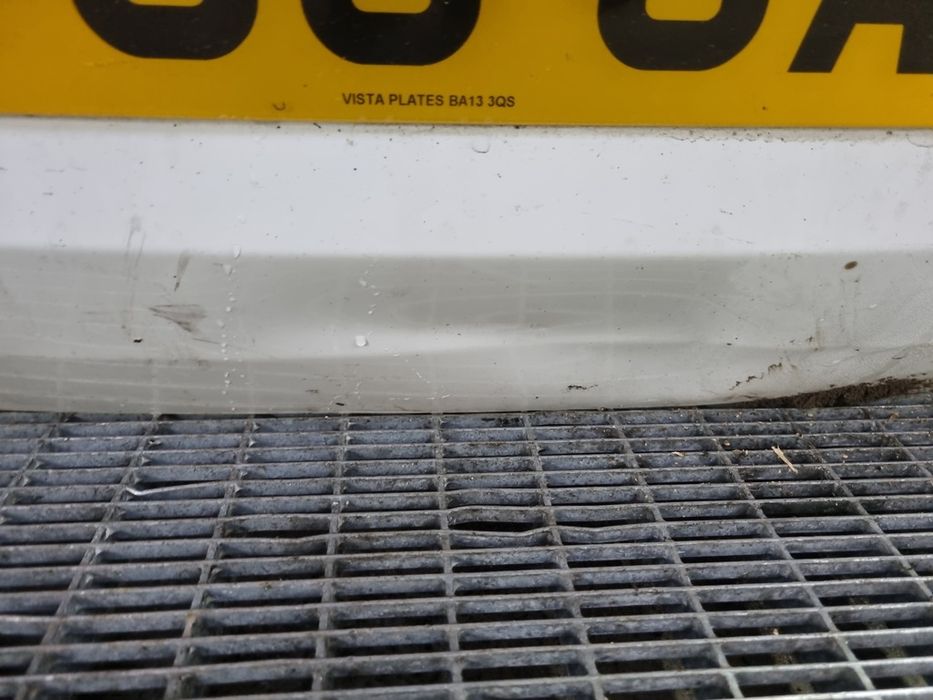 Haion Cu Luneta Ford Kuga - SUV 4 Usi WHITE (1454)