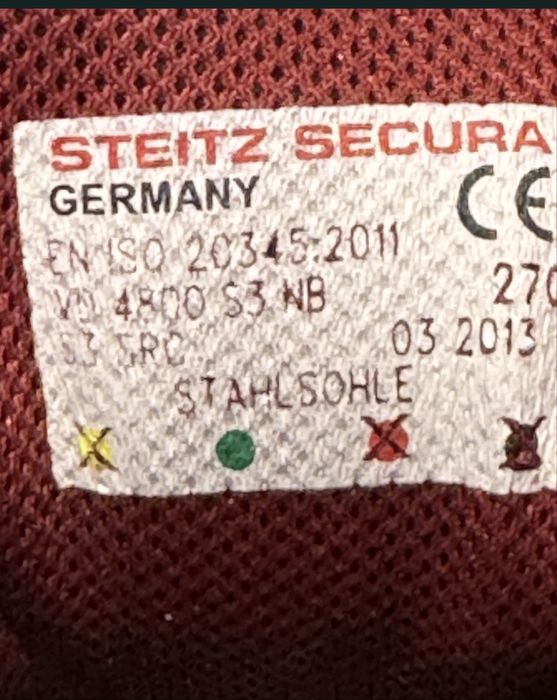 Мъжки обувки с метално бомбе STEITZ SECURA . Номер 42