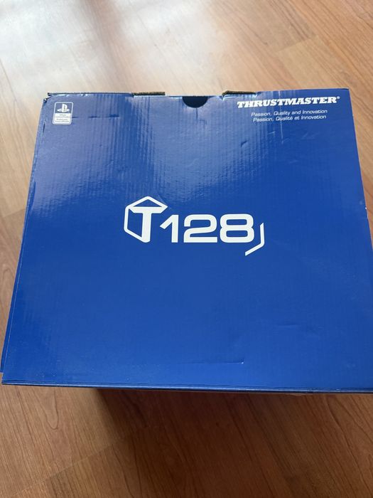 Геймърски волан Trustmaster T128 за PS4 и PS5