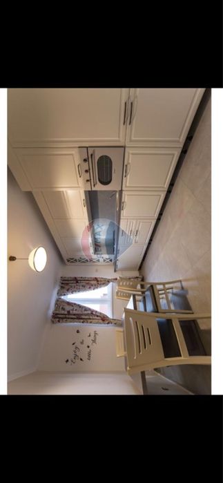 Inchiriez apartament modern  pe Malul Muresului