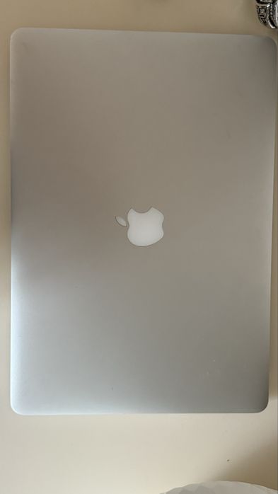 Продам MacBook 15