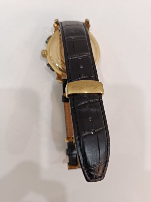 Продам часы мужские