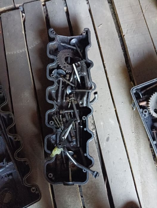 Продам двигатель 102 в разборе