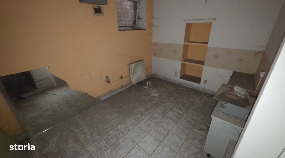 Spatiu Comercial, 60 mp, str. Crișan Nr. 5,  Centru Arad