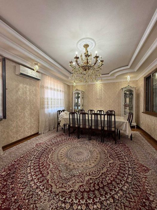 Продам 3-х комнатную(130 кв.м).Паркентский. Риёзий.ЖК Реал Хаус