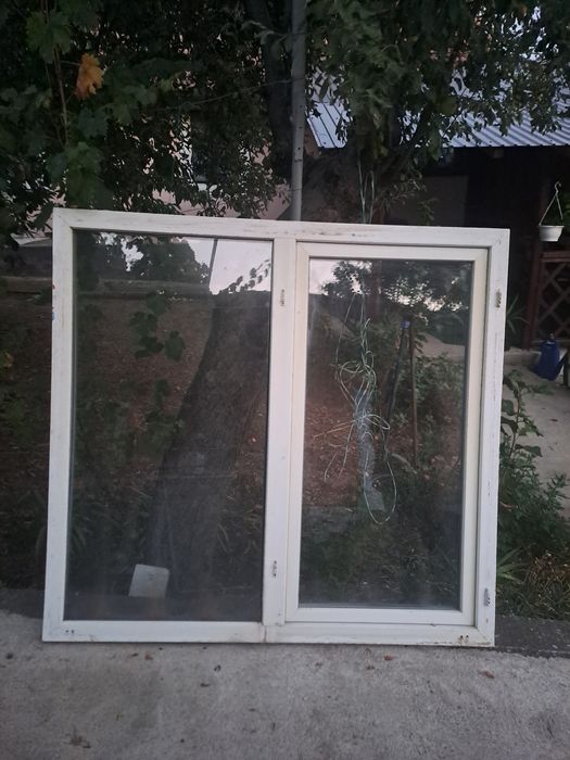 Vând geam termopan second hand