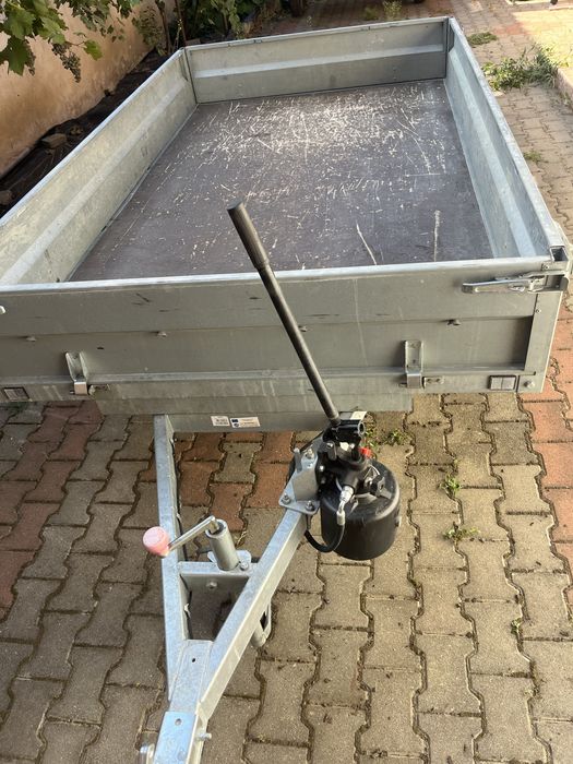 Remorca basculabila 750kg