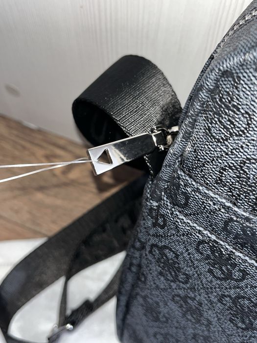 Барсетка guess.