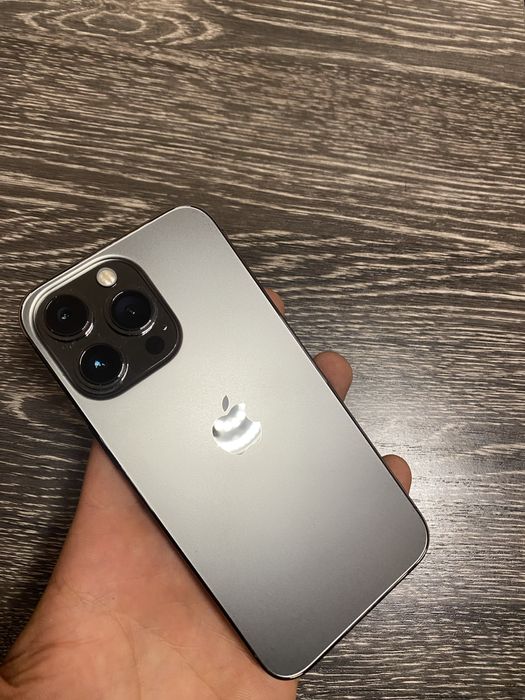 Продам Айфон 13про