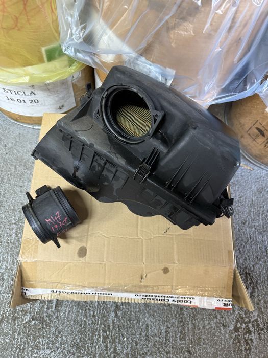 Debitmetru aer bmw e60 e61 carcasa filtru aer bmw e60 e61 n47 177cp