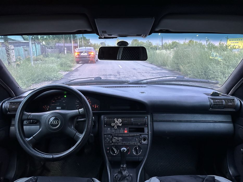 Продам Ауди 100 С4