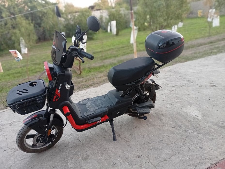 Skuter drongo 6 ta akkumulyator li old orqa jidkosli tormoz holati alo