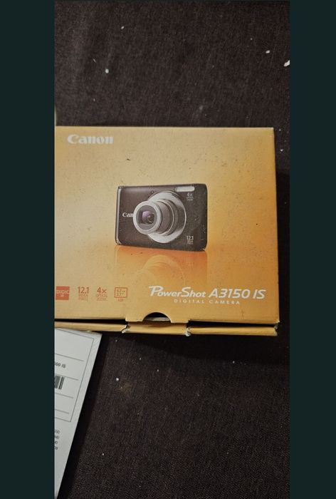 Фотоапарат Canon